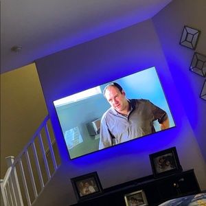 Meet your Posher, Leonel